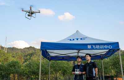 明智航測分校 計算機軟硬件開發及銷售的領航者